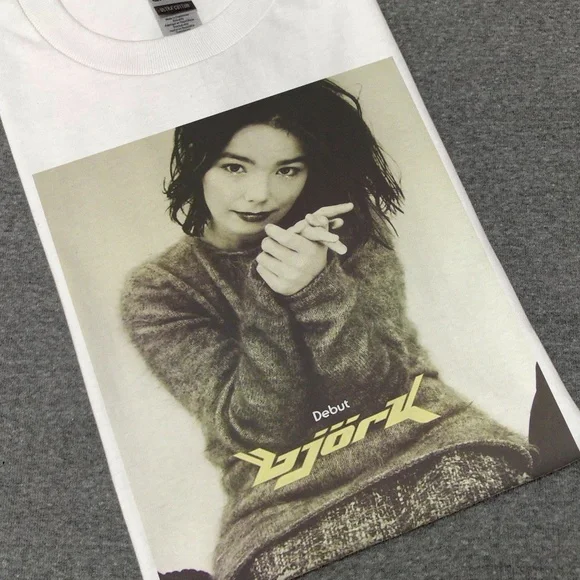 トップス Bjork S/S Tee Debut Bjork S/S Tee Debut